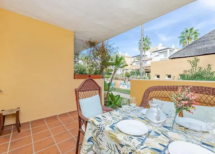 Beachfront 2 Bedroom On Beach! Rdr351 דירה *