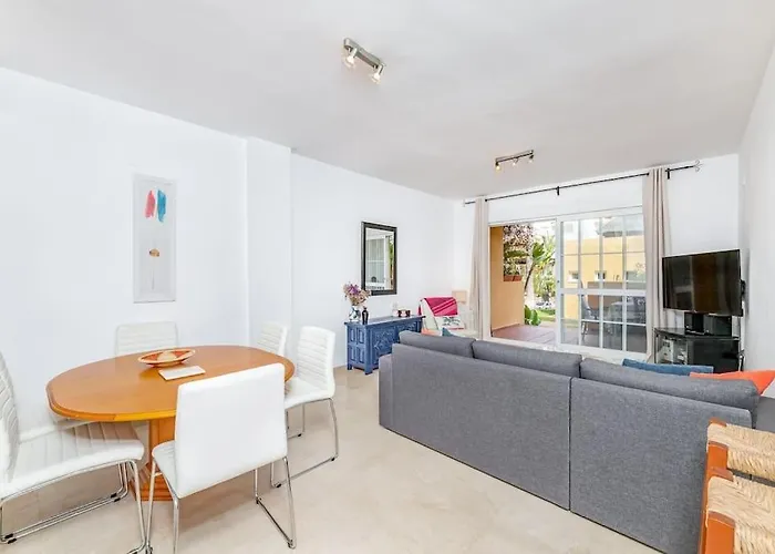 דירה Beachfront 2 Bedroom On Beach! Rdr351